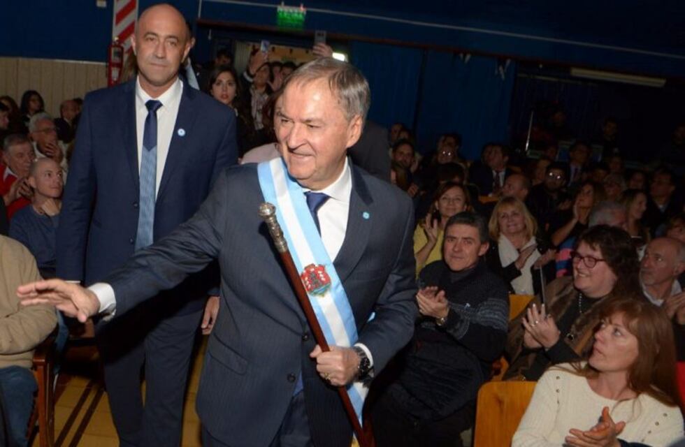 Schiaretti aclaró que además de Alberto Fernández, recibirá a "todas las fórmulas"