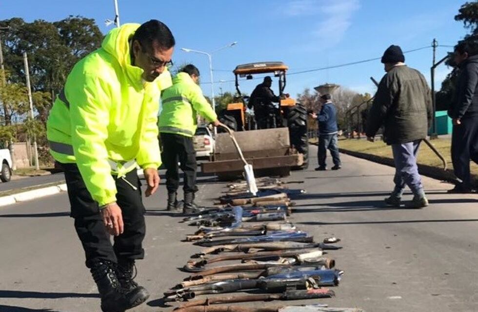 Piden destruir y vender cono chatarra escapes ilegales secuestrados