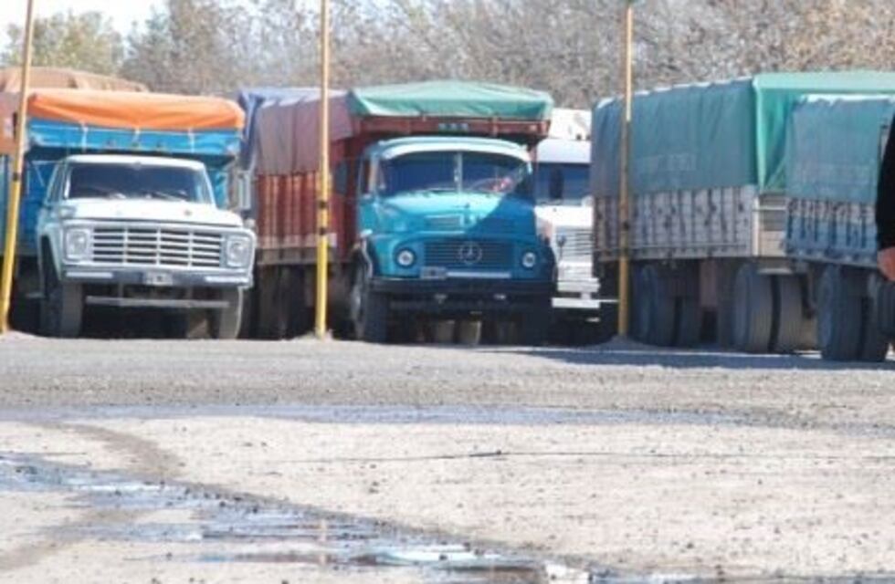 Ladrón atacó a machetazos a un camionero para robarle la billetera