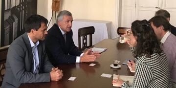 El gobernador Morales con ejecutivos de Total EREN