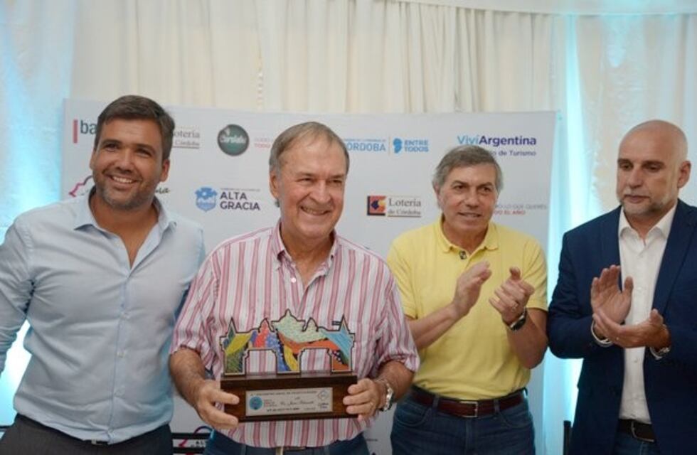 Schiaretti terminó un día agitado con acto en Alta Gracia