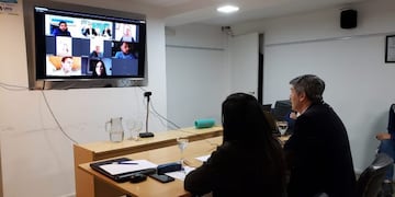 Por videoconferencia, el viceintendente Daniel Passerini al tanto de la situación social en la ciudad\u002E