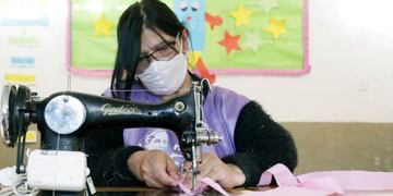 Costurera del Movimiento Evita\u002E