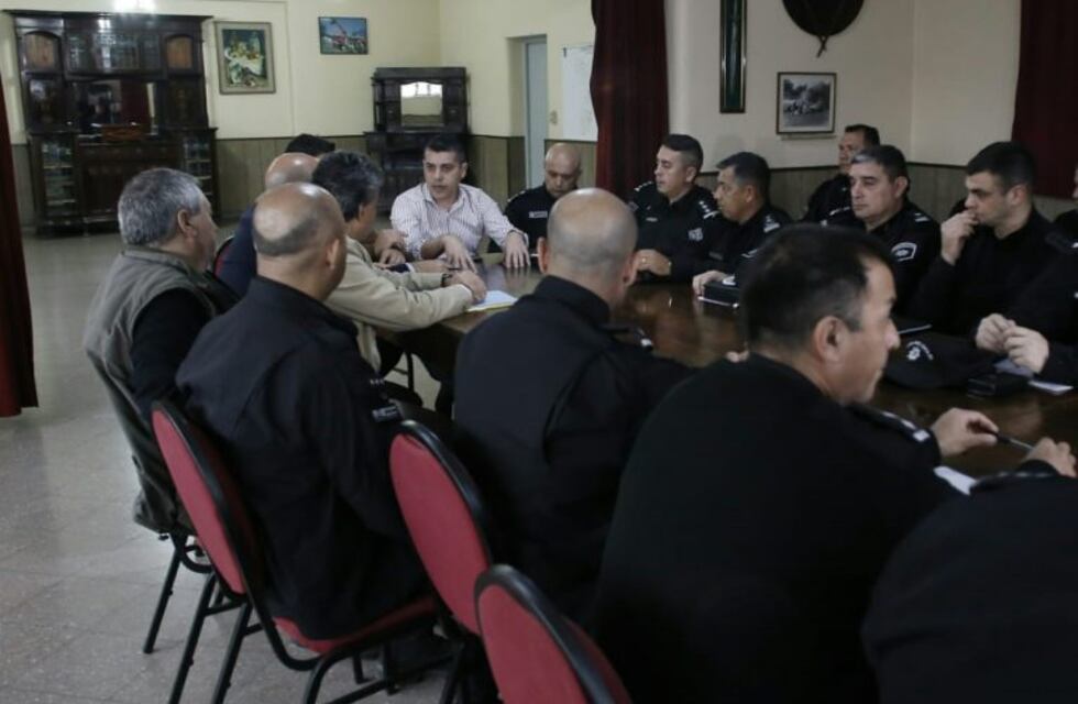 Asignarán 550 policías al operativo de seguridad del clásico entre Unión y Colón