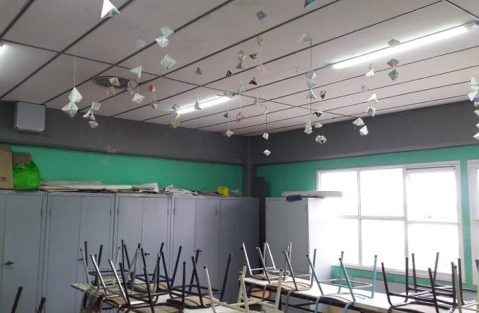 Se realizan trabajos de reparación en el colegio Polivalente de Arte