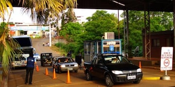 El municipio se encarga de controlar la temperatura de los camioneros que llegan desde Brasil\u002E