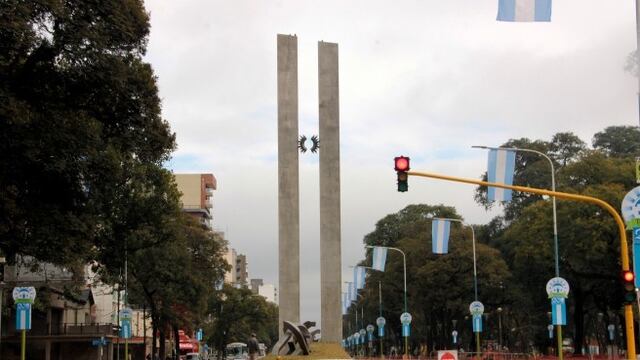 Monumento del Bicentenario, Tucumán (Web)\u002E