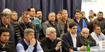 Conferencia de prensa de Camioneros\u002E
