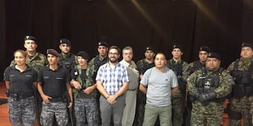 Equipo de capacitación en toma simulada de rehenes (Municipalidad de Yerba Buena)