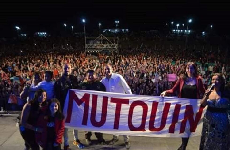 El festival de Mutquín cerró con el show de Abel Pintos