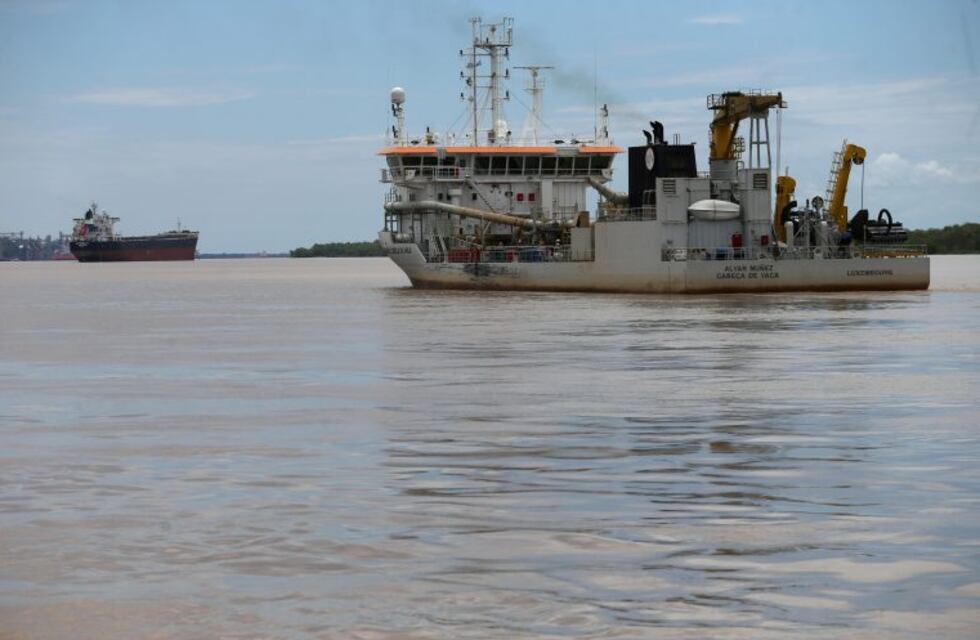 Acuerdo para fomentar el Turismo Fluvial en el río Paraná