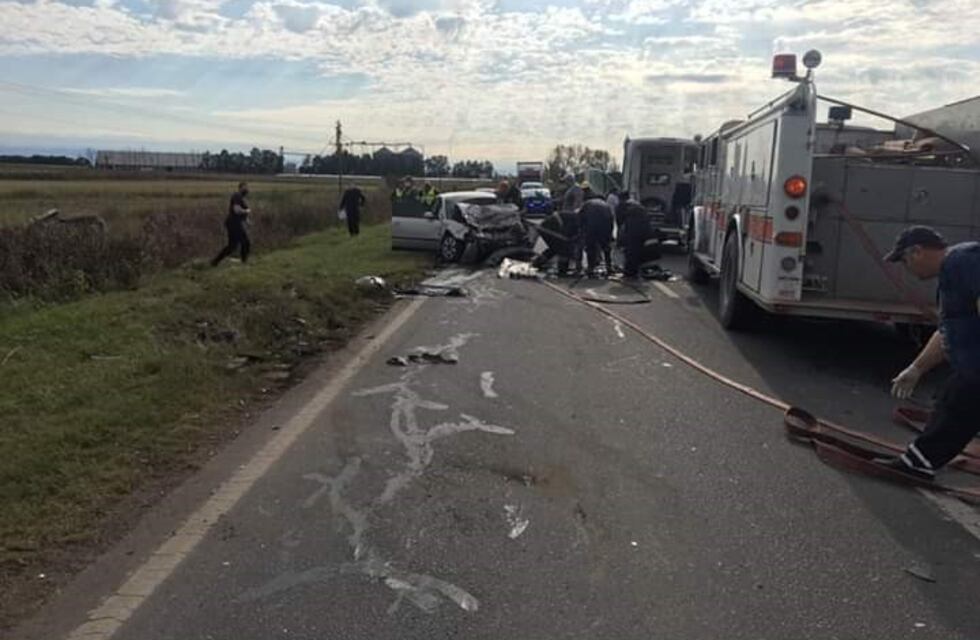 Choque frontal se cobró dos vidas en la Ruta 11 a las afueras de San Justo