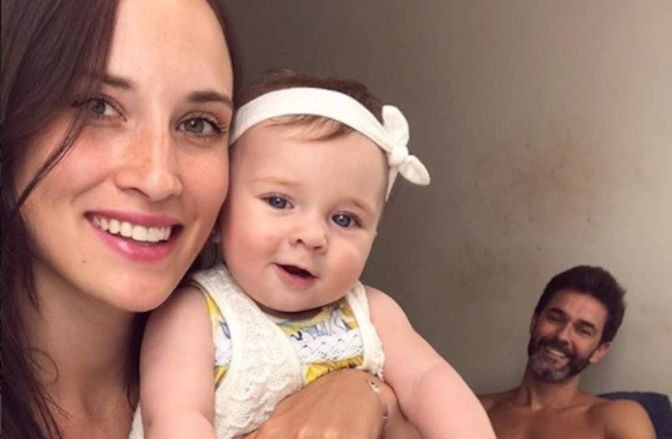 La tierna foto de Camila Cavallo amamantando a su beba