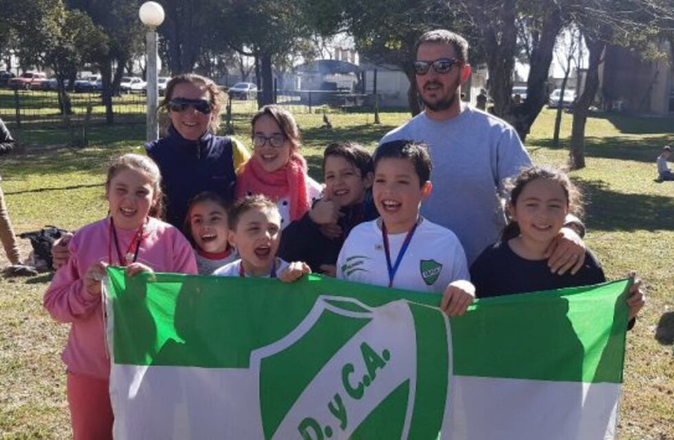 Nadadores de Arroyito participaron del Torneo Leones en el Agua
