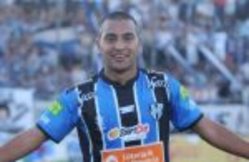 Un jugador de Almagro debió ser internado luego de recibir una bala de goma en su cabeza