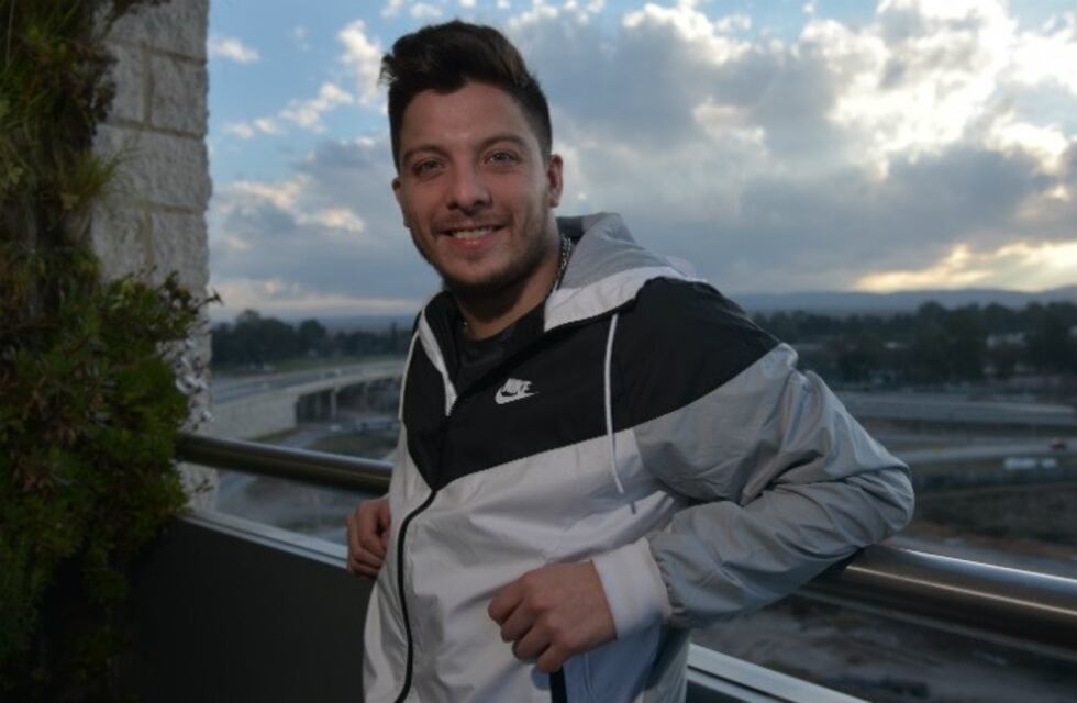 Escuchá acá lo nuevo de Damián Córdoba