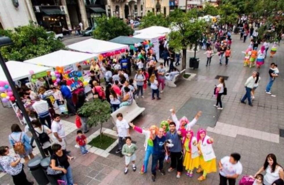 El evento solidario "Un día para dar" llega a Plaza Independencia