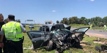 Una mujer resultó gravemente herida en un siniestro vial en la Autopista Rosario - Santa Fe (LT10)