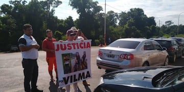 Los manifestantes cortaron el acceso a Iguazú durante una hora este lunes\u002E