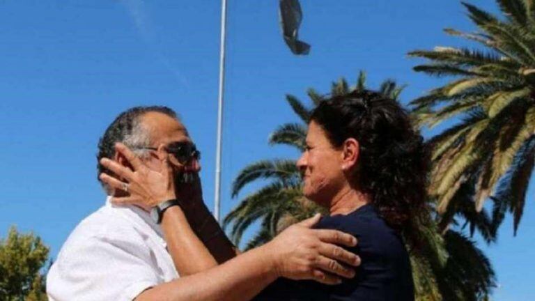 El reencuentro entre Ernesto Urbina y Marisa Peiró.