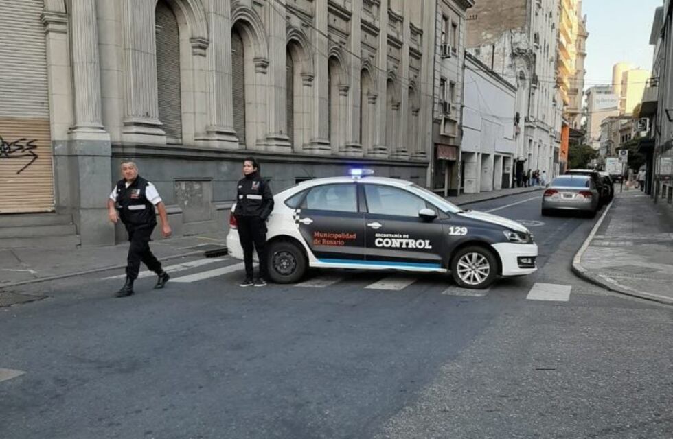 Continúa el pago a jubilados en bancos y hay cortes de tránsito en el microcentro