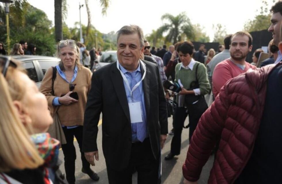Según Mario Negri, la UCR permanecerá en Cambiemos