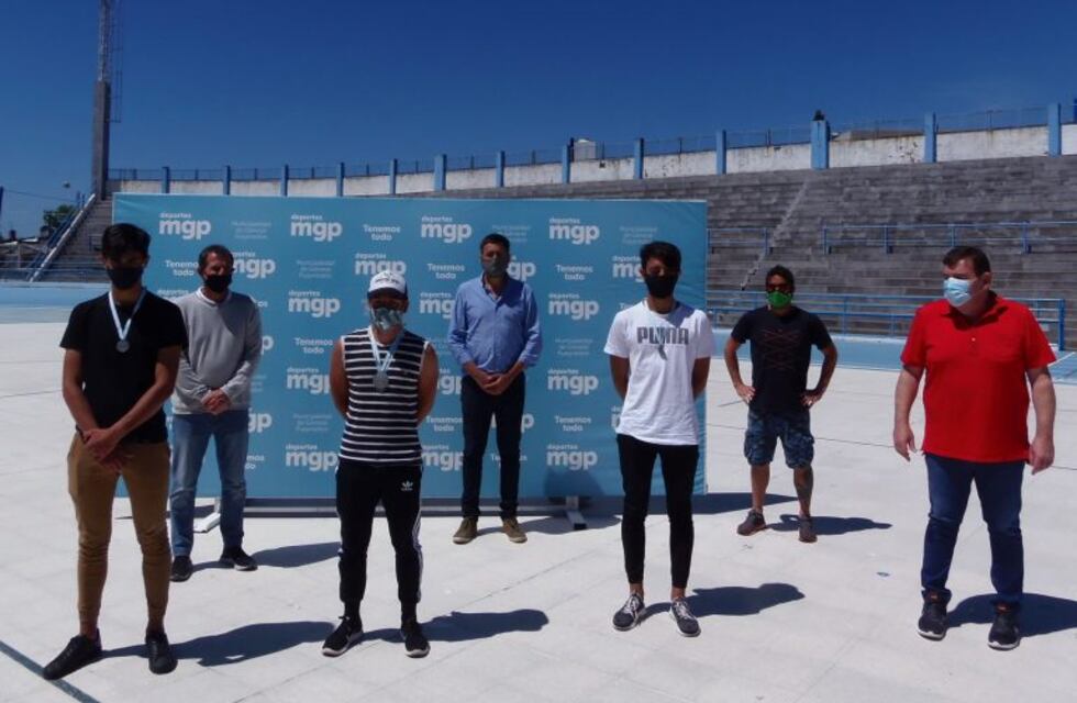 El municipio entregó la "Medalla al Mérito" a atletas marplatenses
