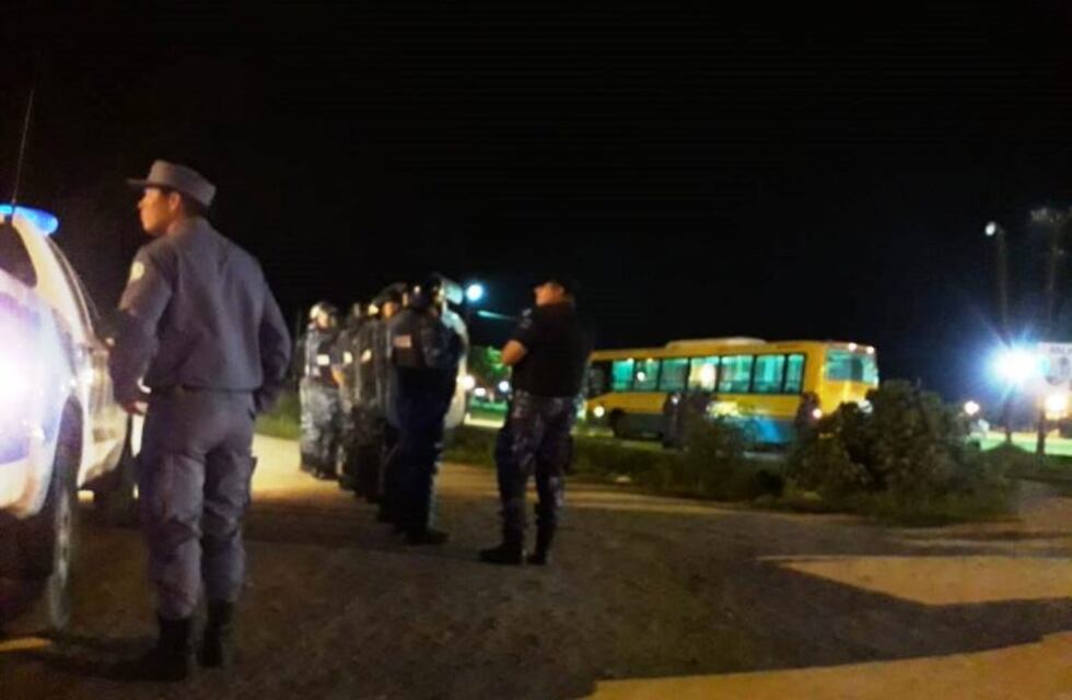 Una joven falleció al chocar con un colectivo: quisieron linchar al chofer