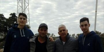 Los pibes de Atenas, Leo Lema y Mateo Chiarini, dejaron Córdoba para viajar a Egipto, acompañados por Bruno Lábaque, director deportivo de los Verdes\u002E