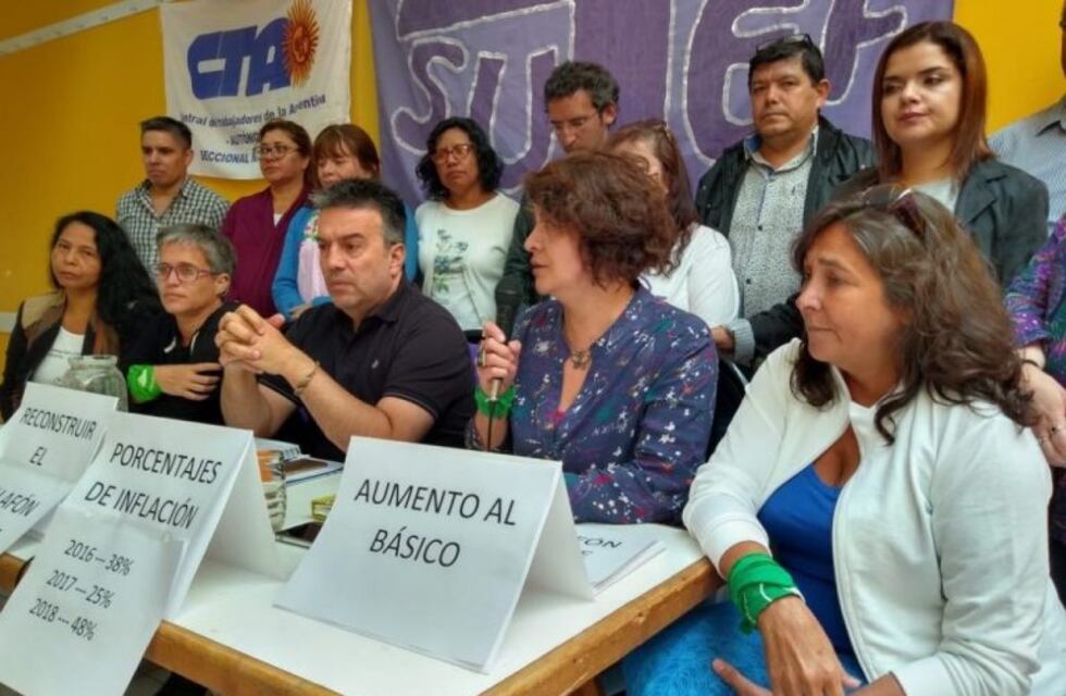 SUTEF llamó a los docentes a no iniciar las clases en Tierra del Fuego
