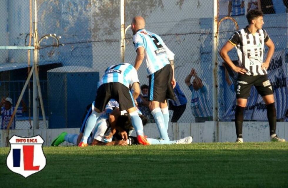 Silva, DT del Racing finalista: Los llevamos por delante