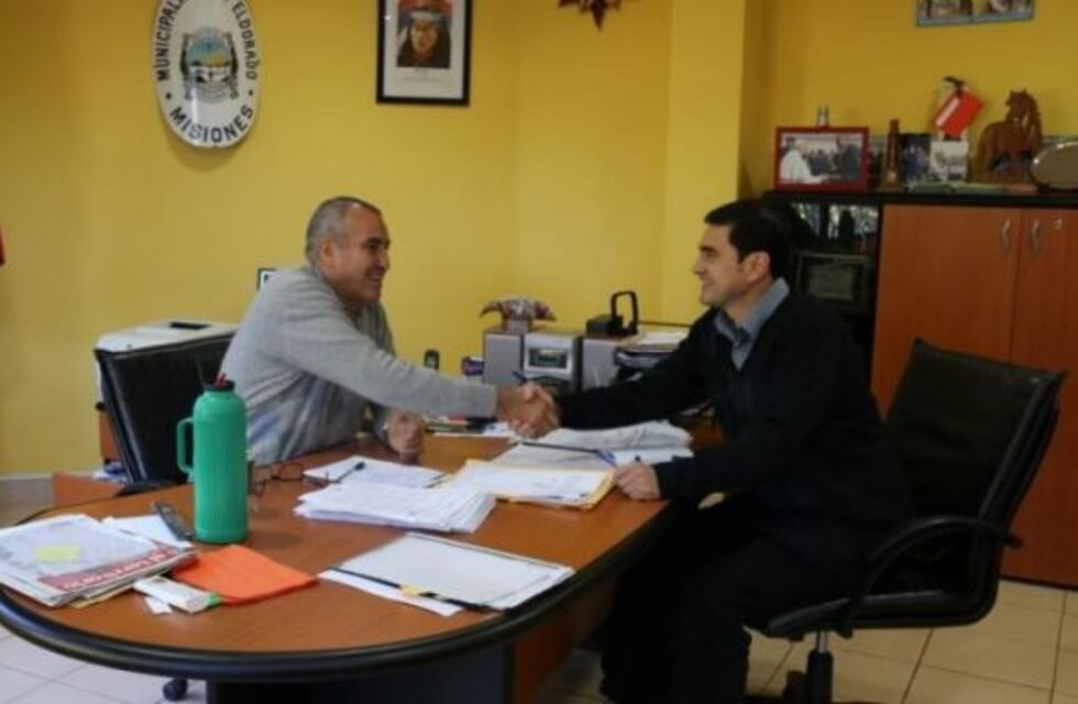 Aguirre y Martínez se reunieron por primera vez luego de las elecciones