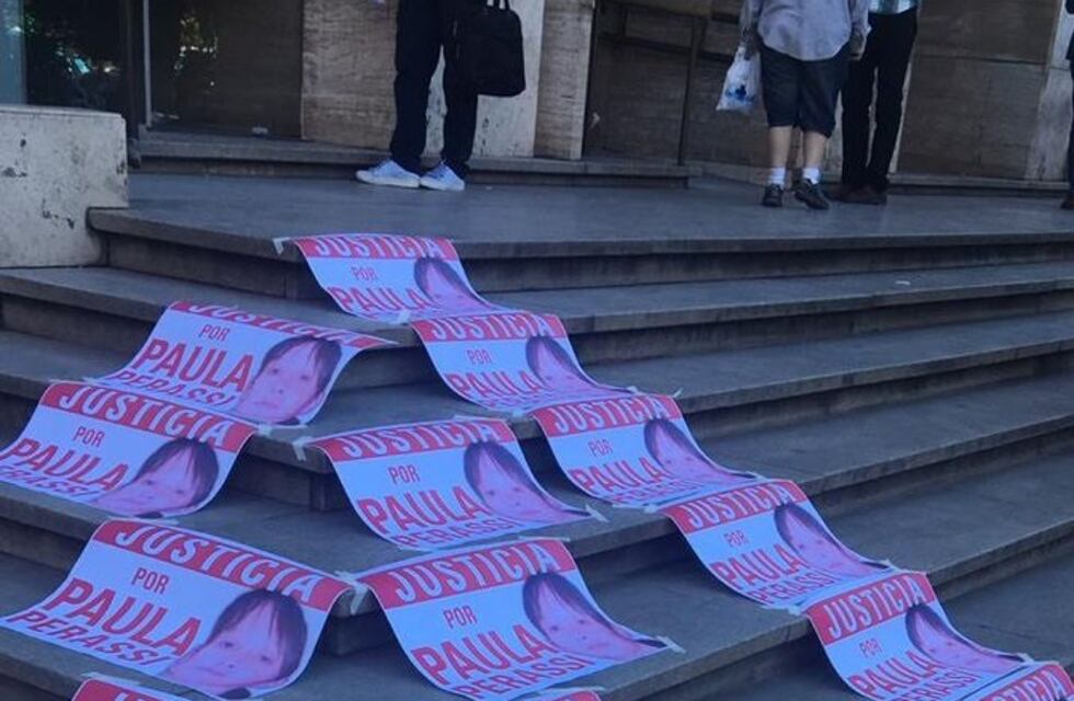 Caso Perassi: Strumia lloró y apuntó contra el marido de Paula