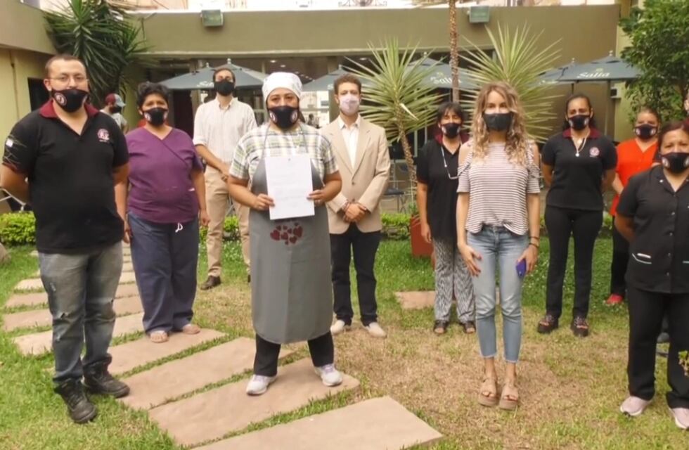 Una confitería salteña entró en quiebra y sus empleados armaron una cooperativa para salvarla