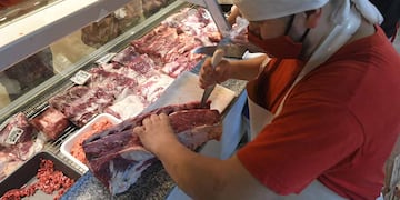 El tablero se dio vuelta y el kilo de asado es más barato en Brasil. ¿De cuánto es la diferencia con Córdoba?