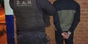 Varios individuos detenidos en Posadas tras agresiones e intentos de robo.