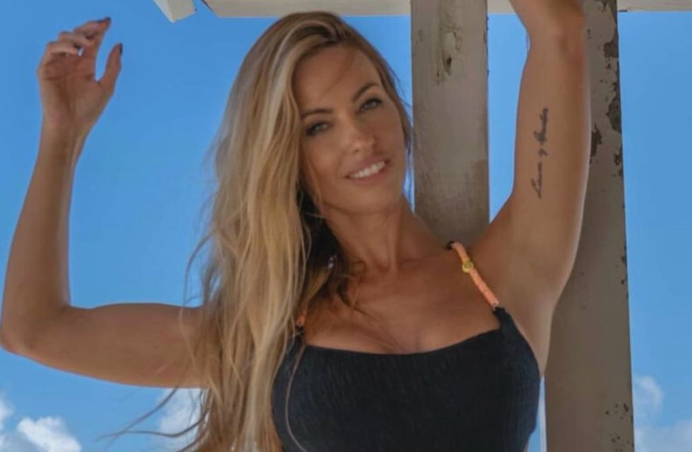 Rocío Guirao Díaz desplegó su sensualidad con una microbikini tejida, furor del verano