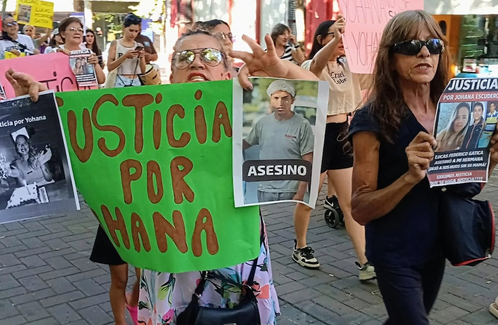 Espanto en San Luis: sus hijos la encontraron muerta en el baño y su familia denuncia un femicidio