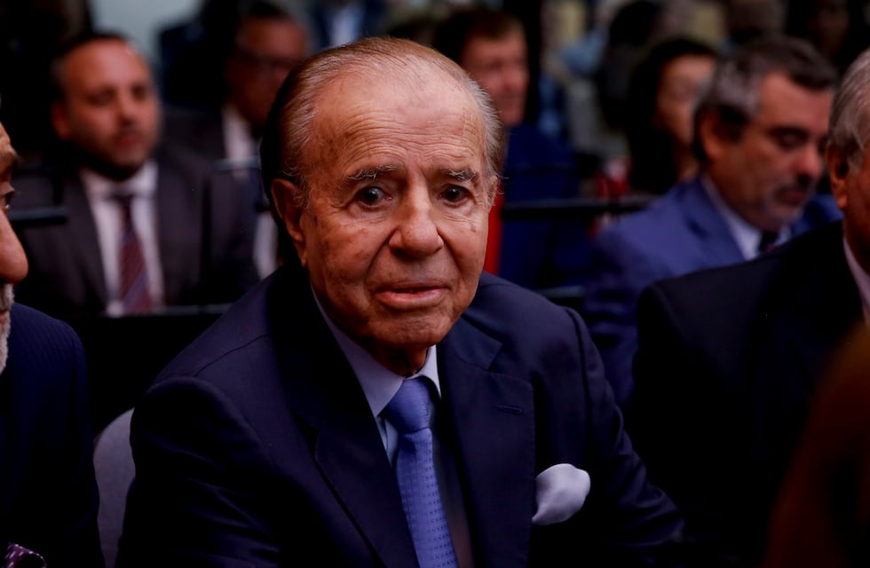 Empeoró la salud de Carlos Menem, que sigue internado: “Hay que esperar”, dijo su abogado