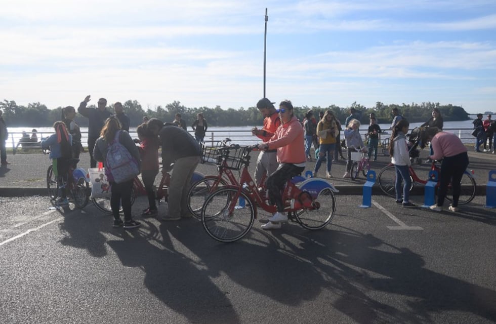 Durante las finales de las JUAR, se incrementó el uso semanal de bicicletas públicas en Paraná