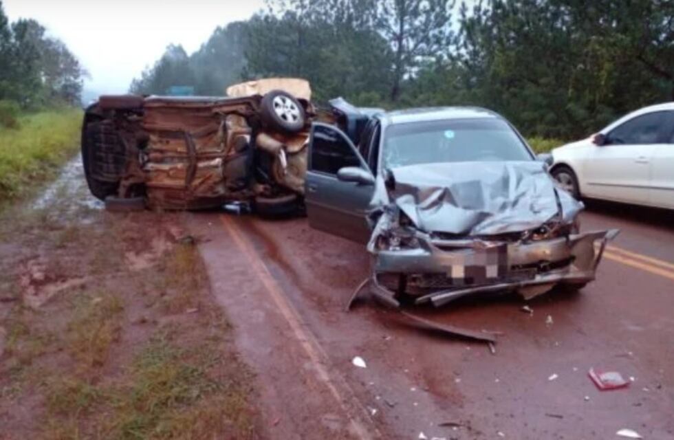 Aparatoso accidente en Campo Ramón: dos personas heridas
