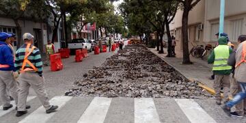 Las tareas para recuperar el adoquinado en Rafaela