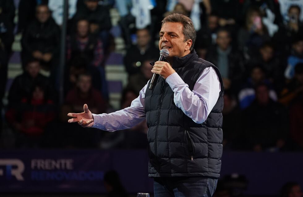 Siguen las dudas en el Frente de Todos: Sergio Massa busca convencer a Cristina Kirchner de que no haya interna