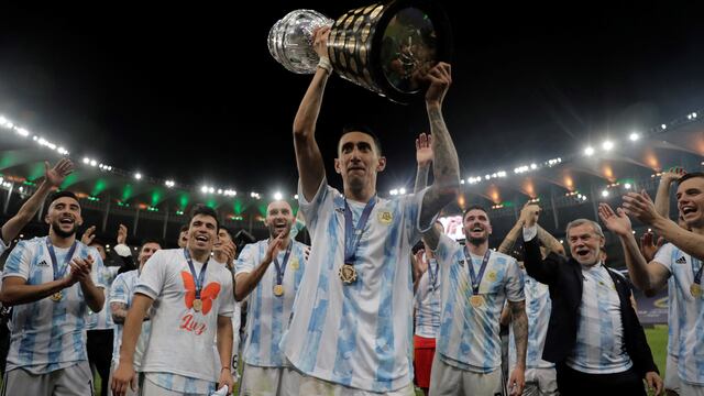 Ángel Di María había anticipado su gol en un chat con su esposa.