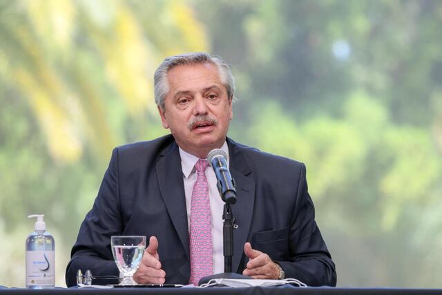 Alberto Fernández promulga la ley de movilidad jubilatoria en Chapadmalal.
