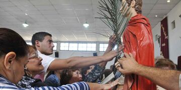 SAN EXPEDITO. Miles de fieles veneraron al santo en Buenos Aires (DyN).