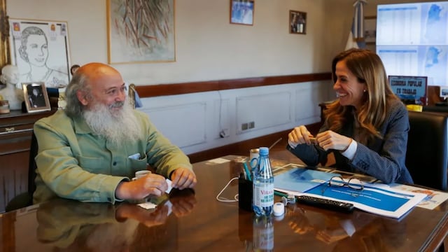 Emilio Pérsico y Tolosa Paz, en el ojo de la tormenta por las irregularidades con el Potenciar Trabajo.