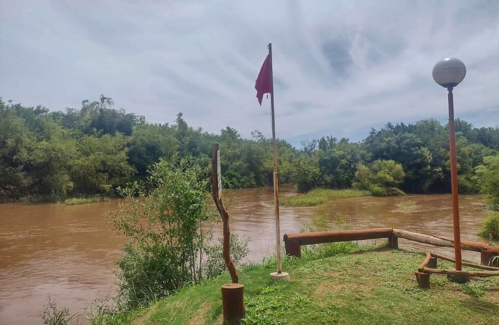 Colocaron bandera roja por el incremento del nivel del Río Xanaes y sigue subiendo