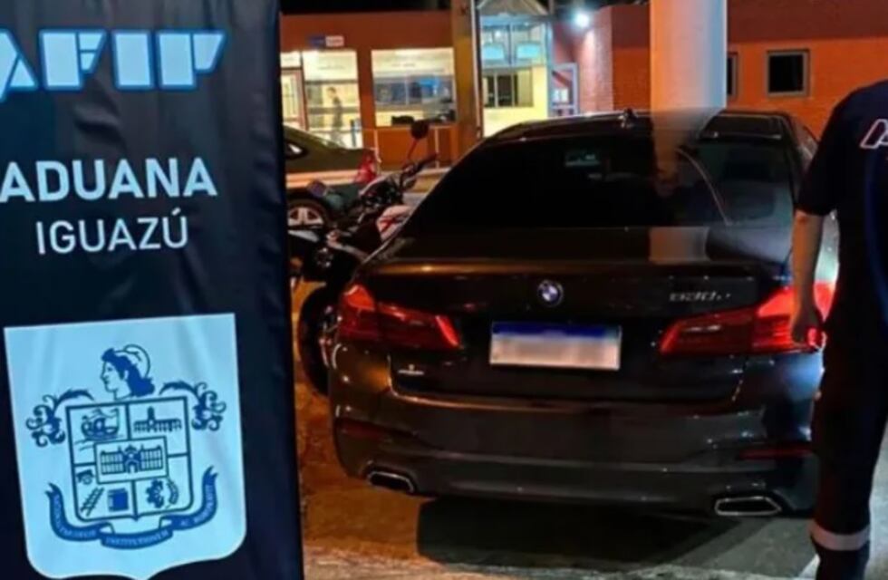 Secuestraron en Puerto Iguazú un automóvil importado por irregularidades en la importación