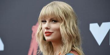 Taylor Swift: detuvo su show para defender a una fanática de un guardia de seguridad